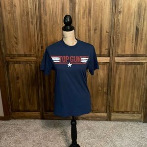 Old navy size small 🛩